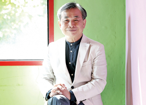 우리는 사랑을 잊고 살고 있지는 않을까요?